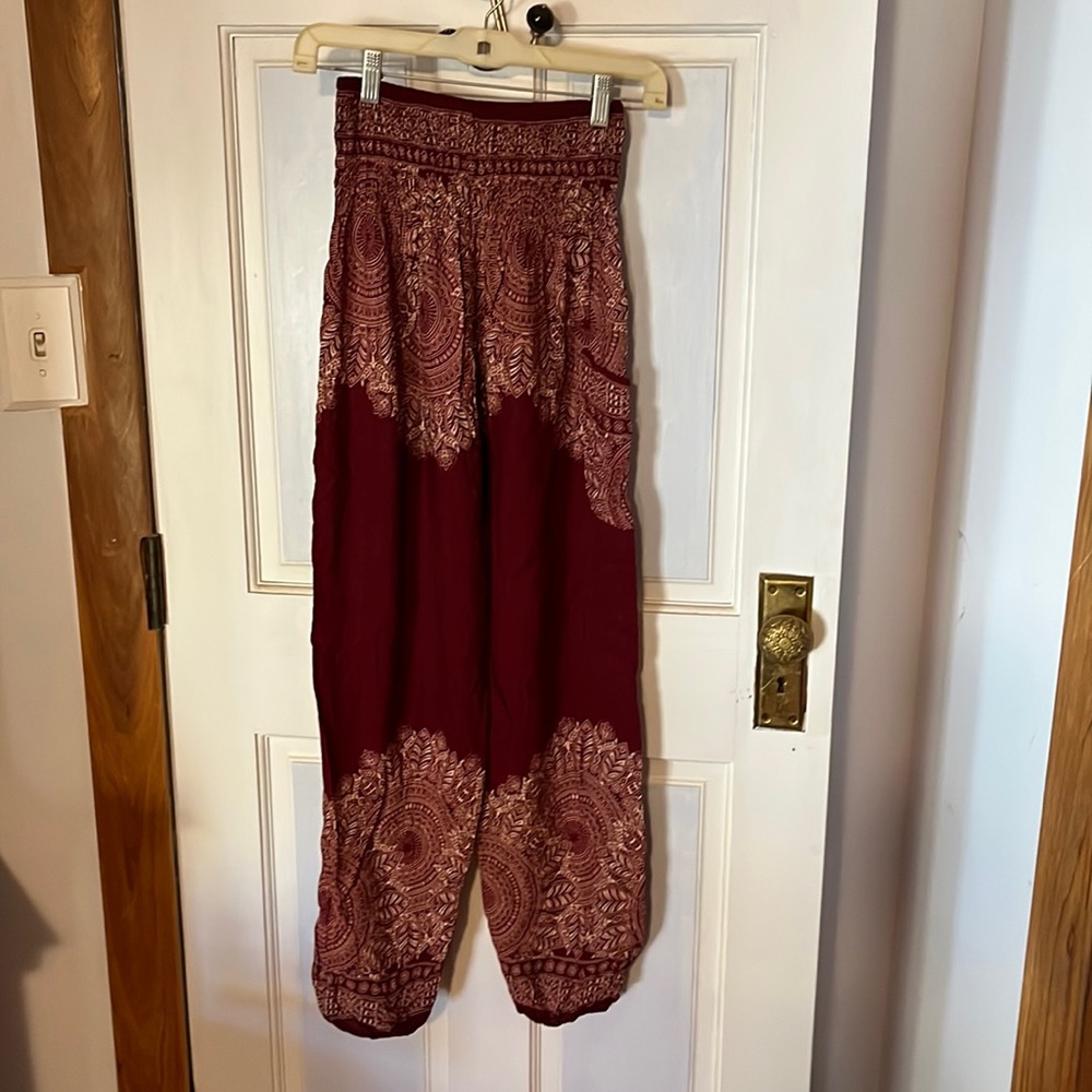 Hippie/yoga pants